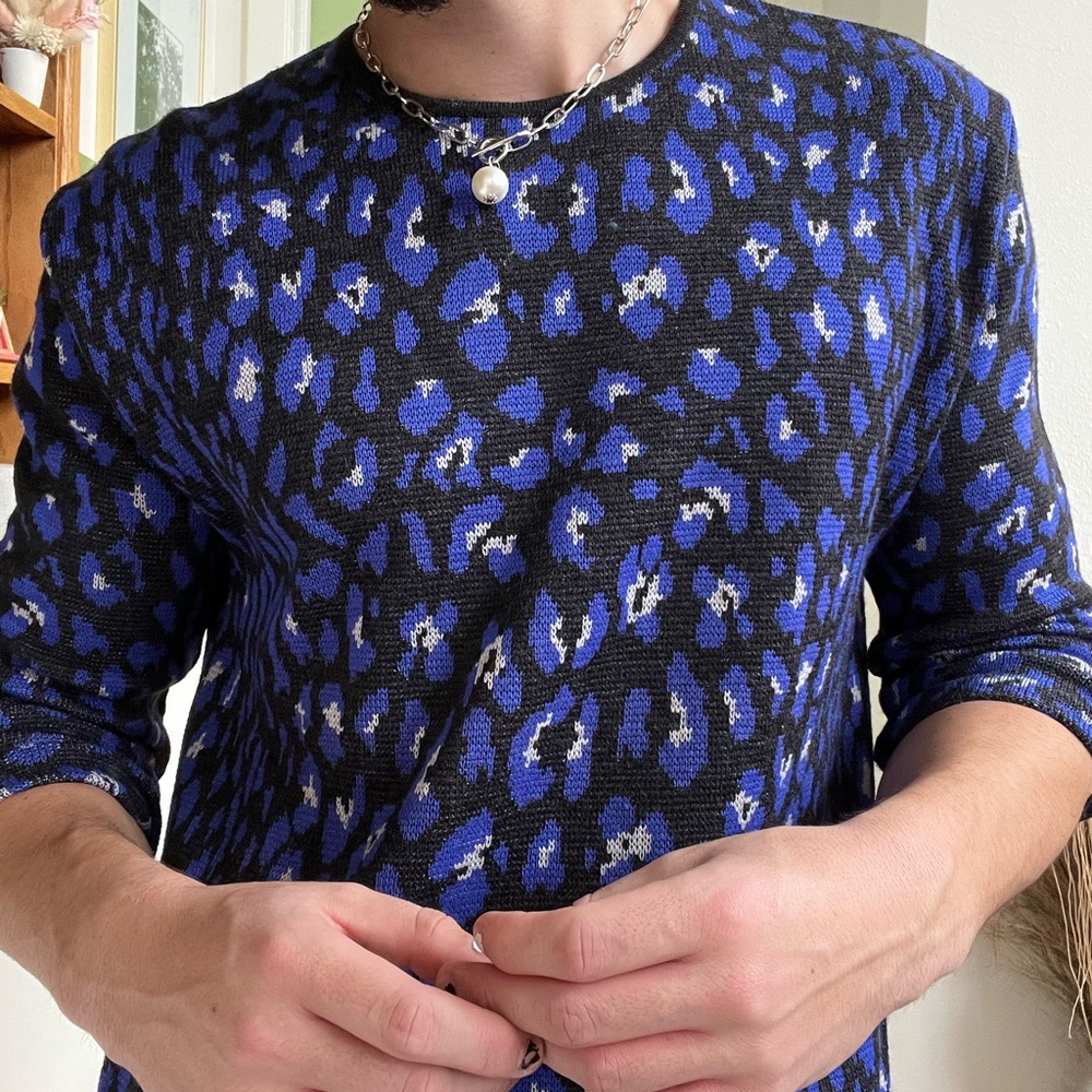 Men’s Unique Electric Blue Patterned Sweater